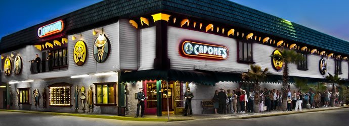 Capone's is easy to find and has free parking.